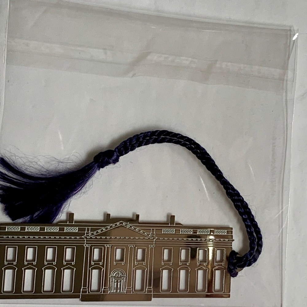 THE WHITE HOUSE Silver Tone Bookmark Tassle Washington D.C. Reading Books - Picture 9 of 9